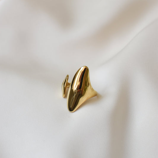 Deva Ring