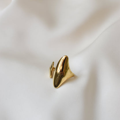 Deva Ring