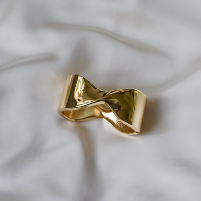 Wave Bangle