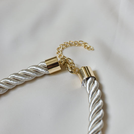 Flora Necklace
